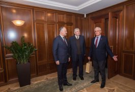 Igor Dodon held a meeting with two ex-presidents of Moldova