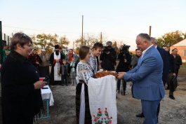 Глава государства принял участие в открытии спортивного комплекса в селе Талмаза