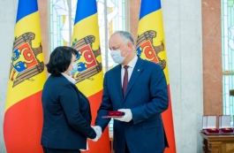 Președintele Republicii Moldova a înmânat distincții de stat unui grup de medici 