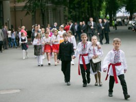 Președintele Republicii Moldova, Nicolae Timofti, a primit un grup de elevi și profesori de la liceele cu predare în limba română din regiunea transnistreană