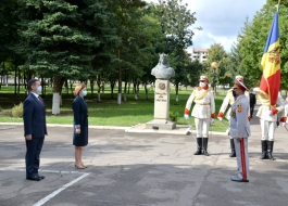 Президент Майя Санду вручила государственные награды по случаю 30-й годовщины Национальной армии