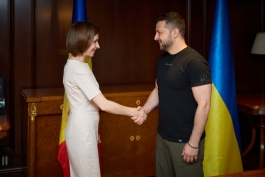 In Greece, President Maia Sandu talked with the President of Ukraine, Volodymyr Zelenskyy