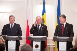 Polish, Ukrainian presidents on joint visit to Moldova