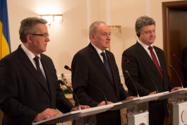 Polish, Ukrainian presidents on joint visit to Moldova