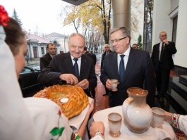 Polish, Ukrainian presidents on joint visit to Moldova